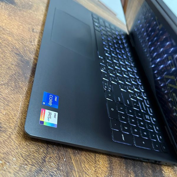 Used Dell Vostro 15 3520 Laptop - Intel Core i5 - Like New 99%